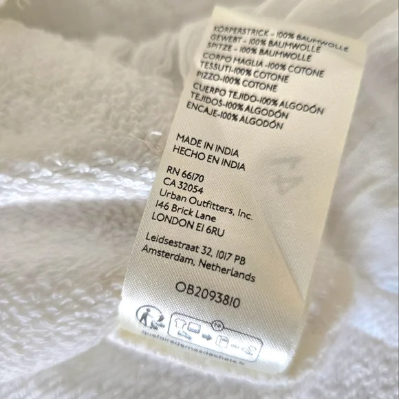 White Free People Poets Pullover Sweatshirt w/ ruffle hem size SP - Picture 10 of 15